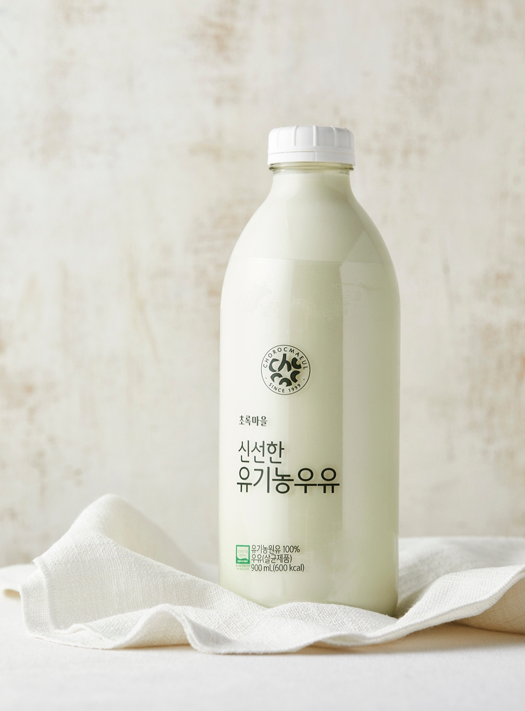 신선한 유기농 우유(900mL)
