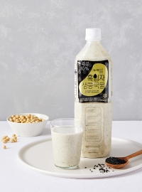 국산콩으로 만든 흑임자생콩국물(1,000mL)